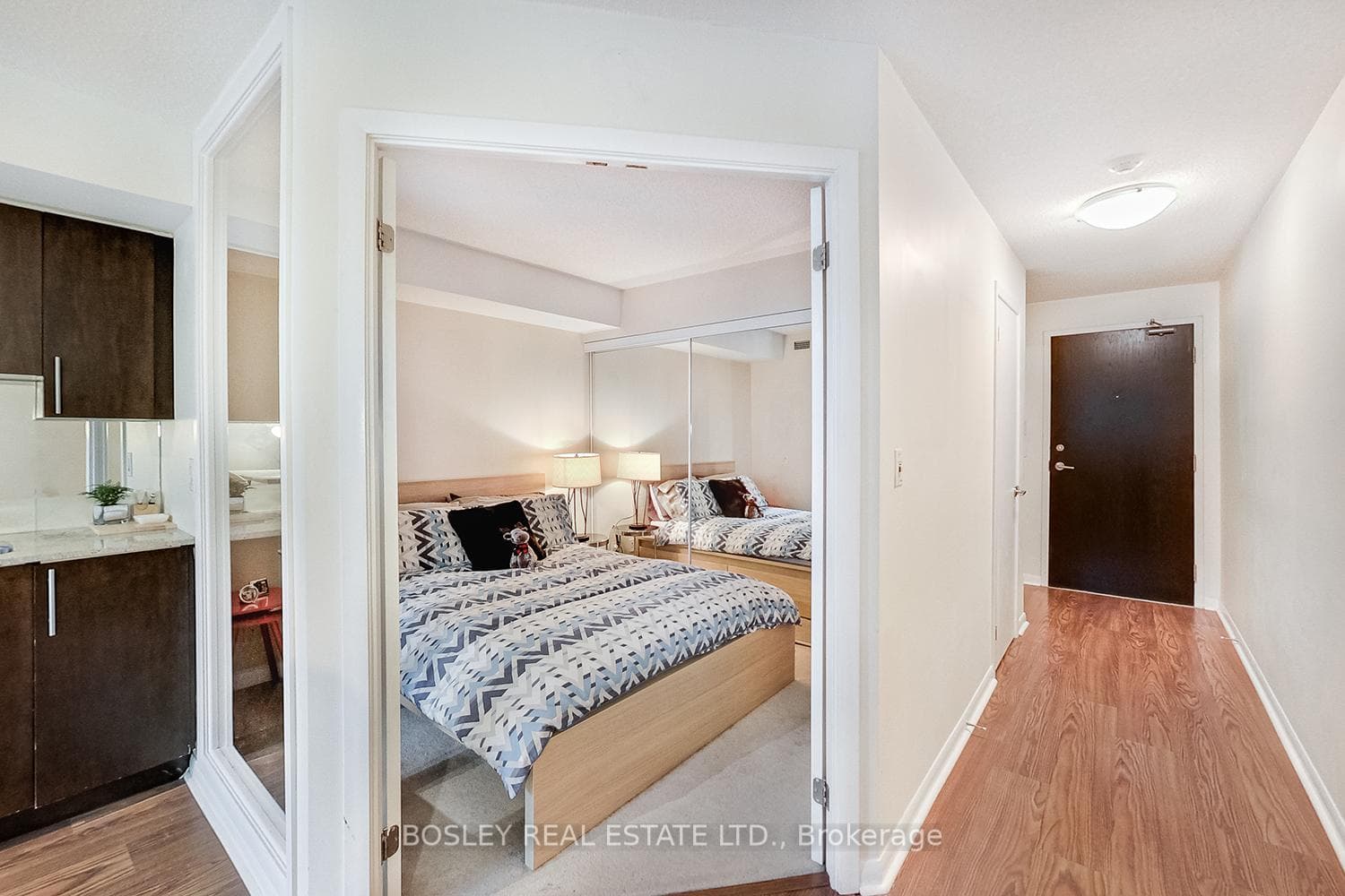 96 St. Patrick Street Unit 1114 photo 9