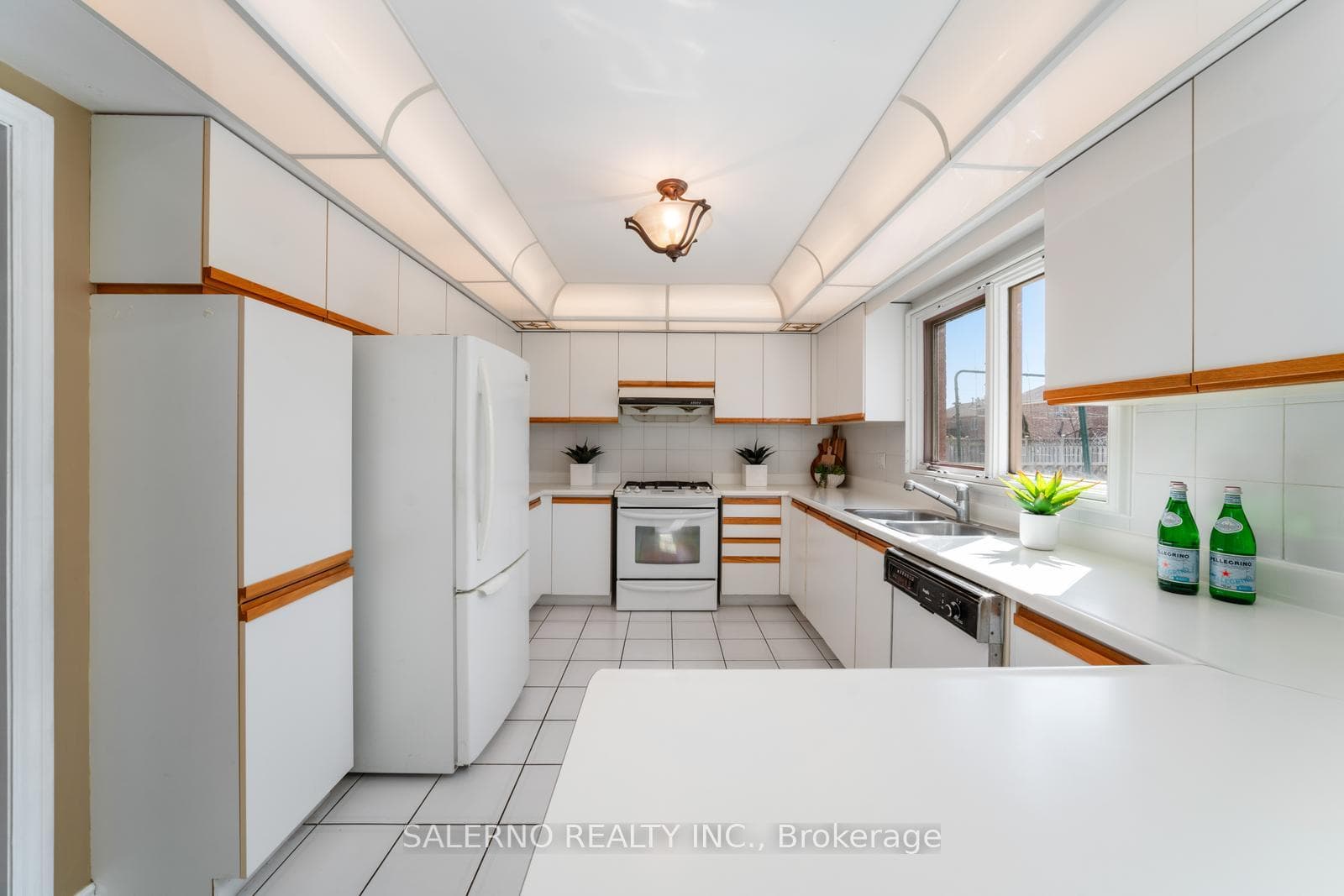42 Columbus Avenue photo 15