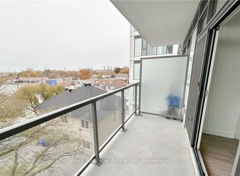 1195 THE QUEENSWAY N/A Unit 418 photo 29