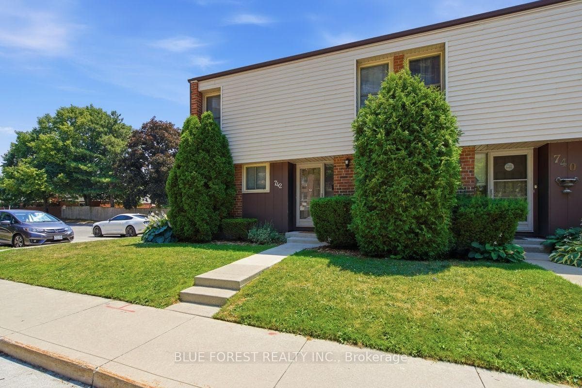 742 Fanshawe Park Road Unit 41 photo 2