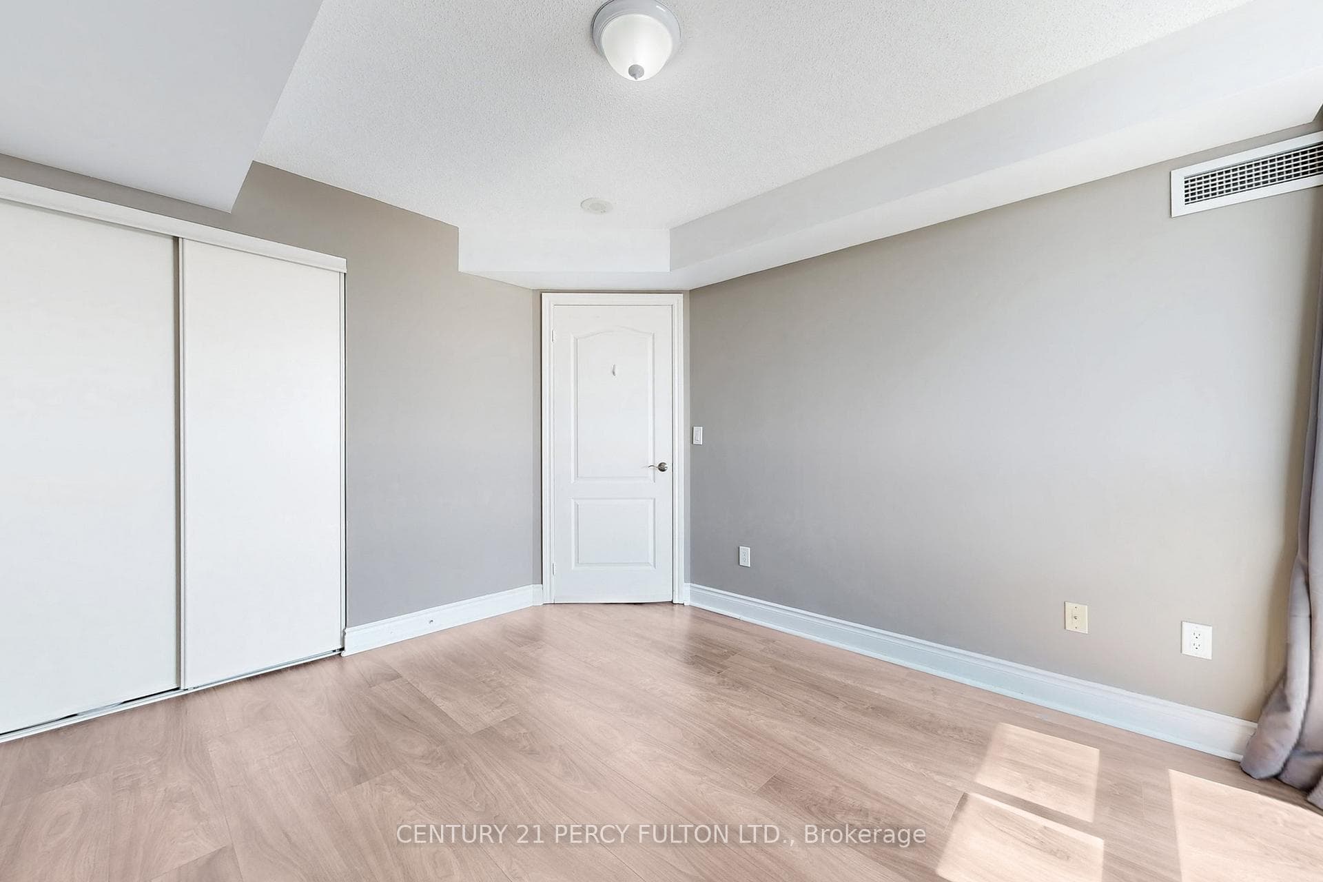 50 Brian Harrison Way Unit 1910 photo 22