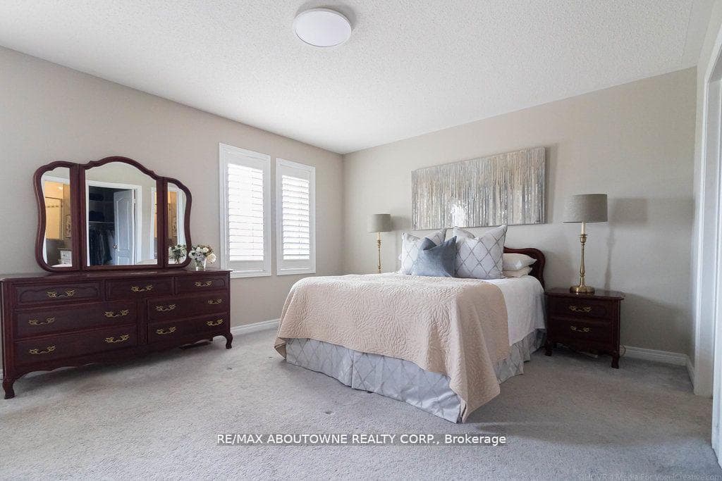 2340 Parkhaven Boulevard Unit 10 photo 21