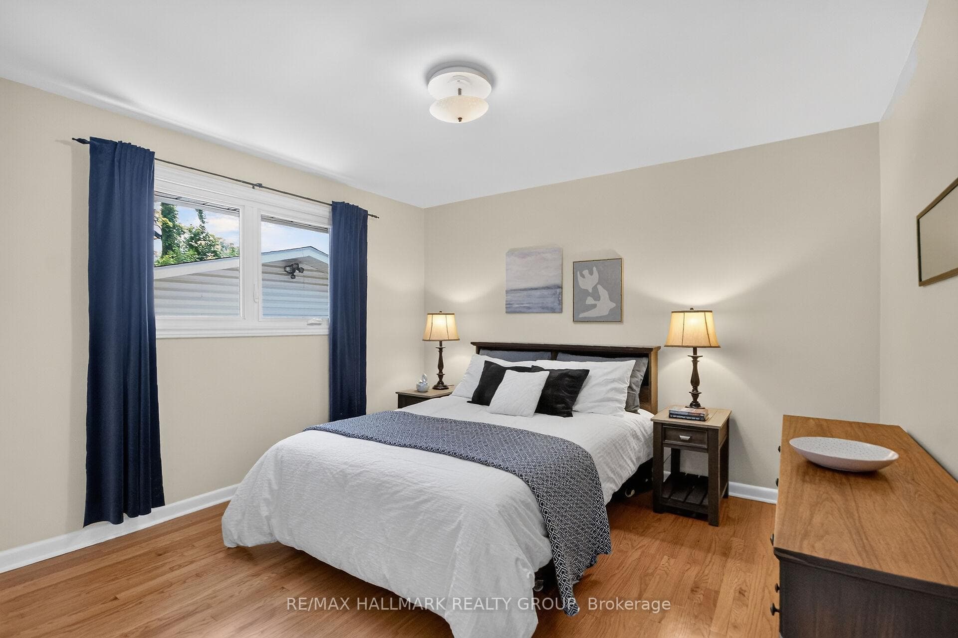 2670 Iris Street photo 23