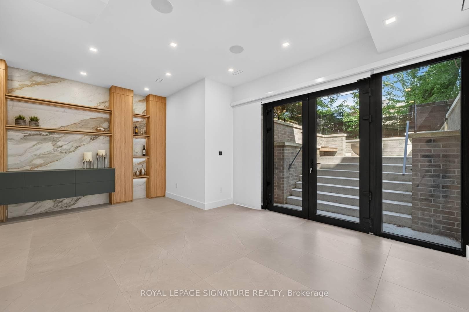 156 Snowdon Avenue photo 38