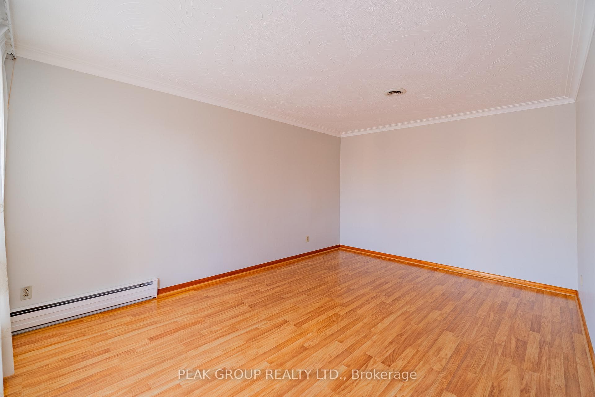 248 BERTIE Street Unit UPPER photo 6