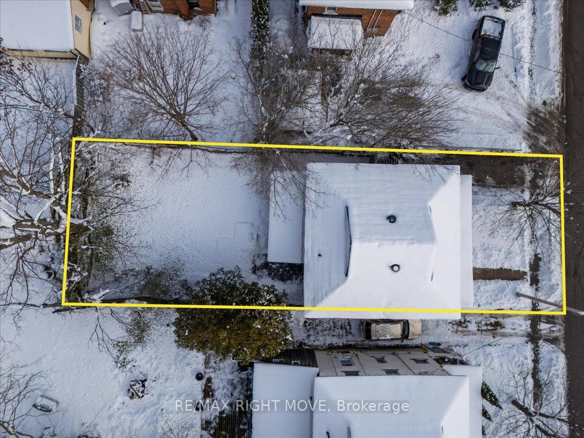 132 Jarvis Street photo 33