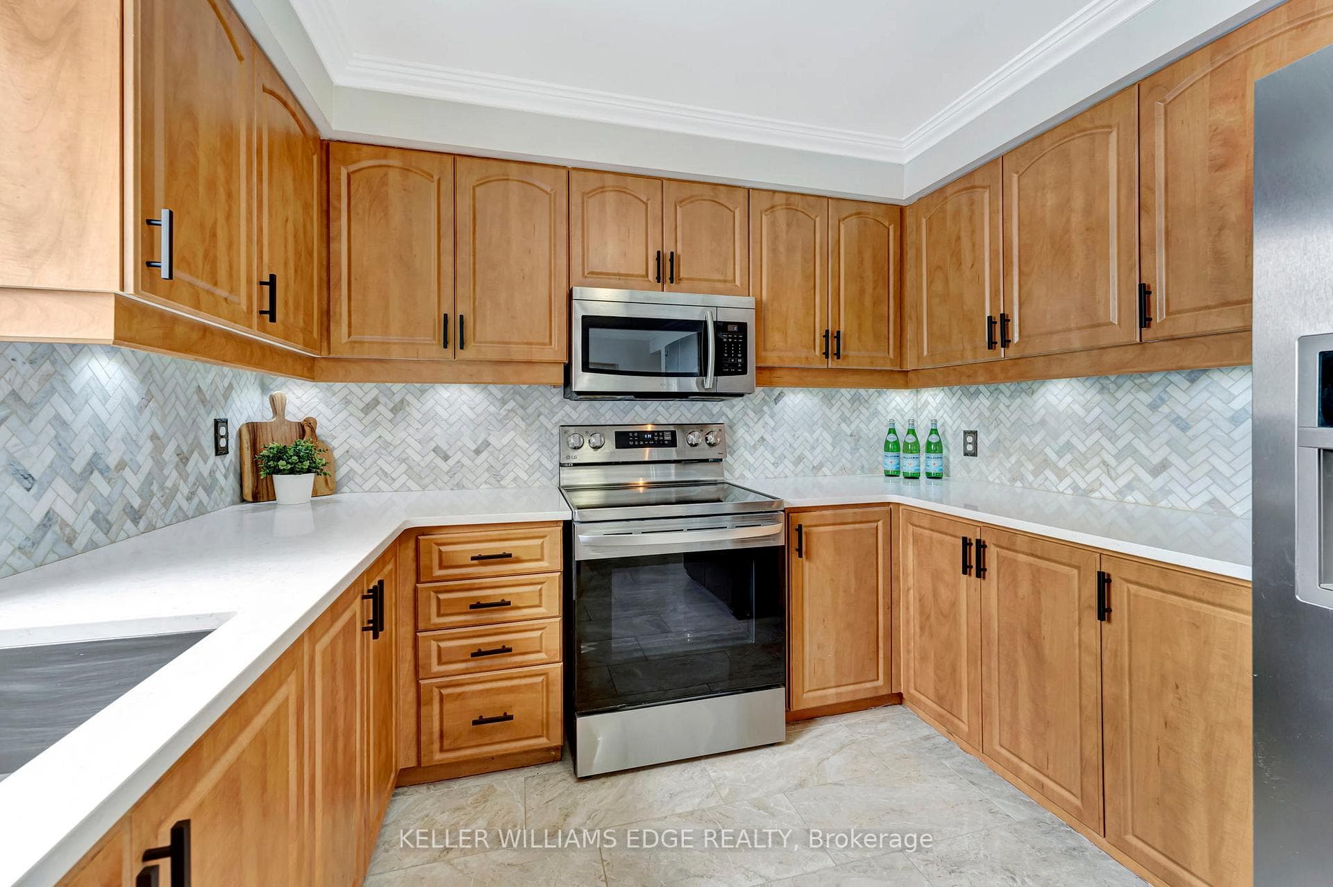 2060 Hunters Wood Drive photo 13