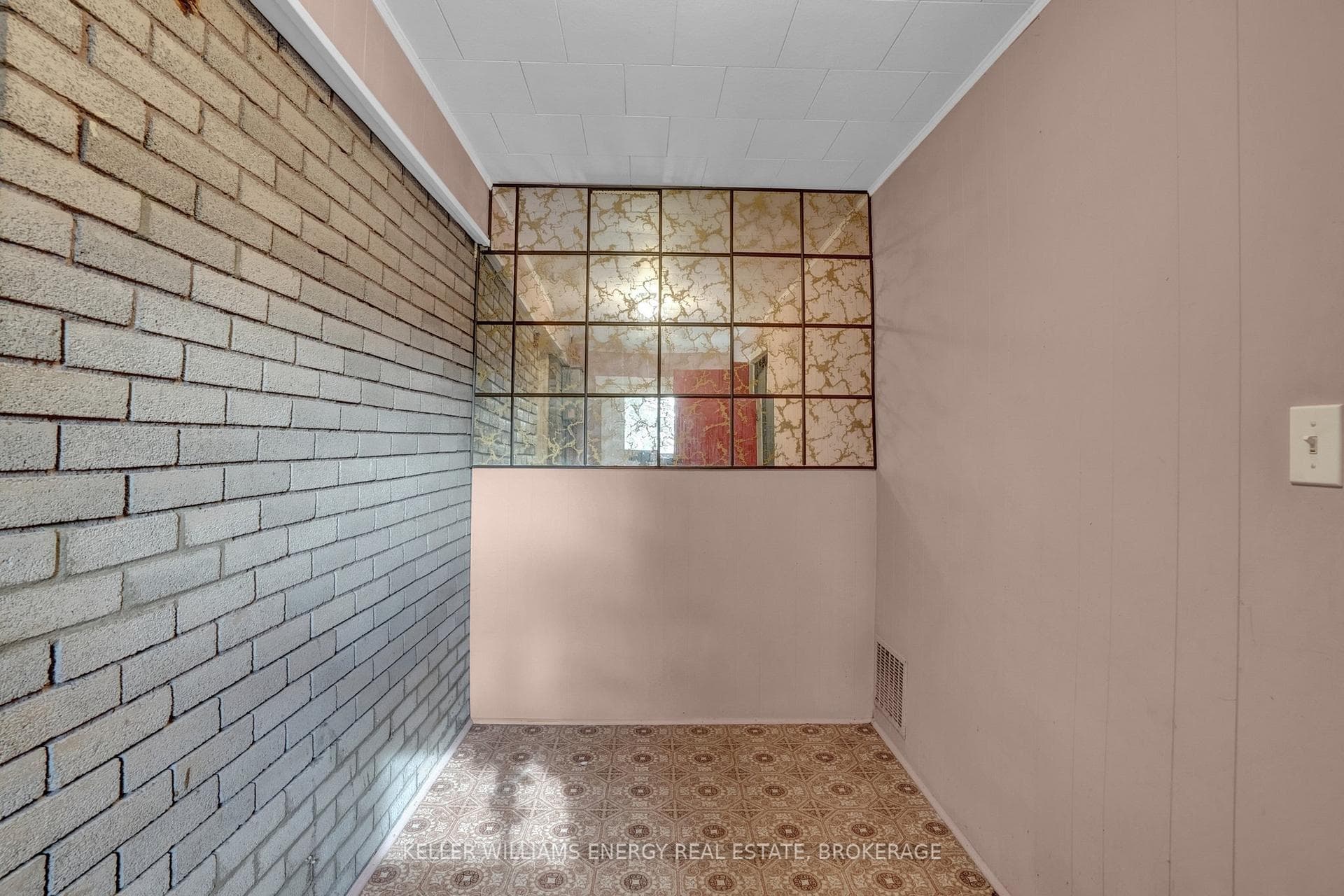 30 Firner Street photo 15