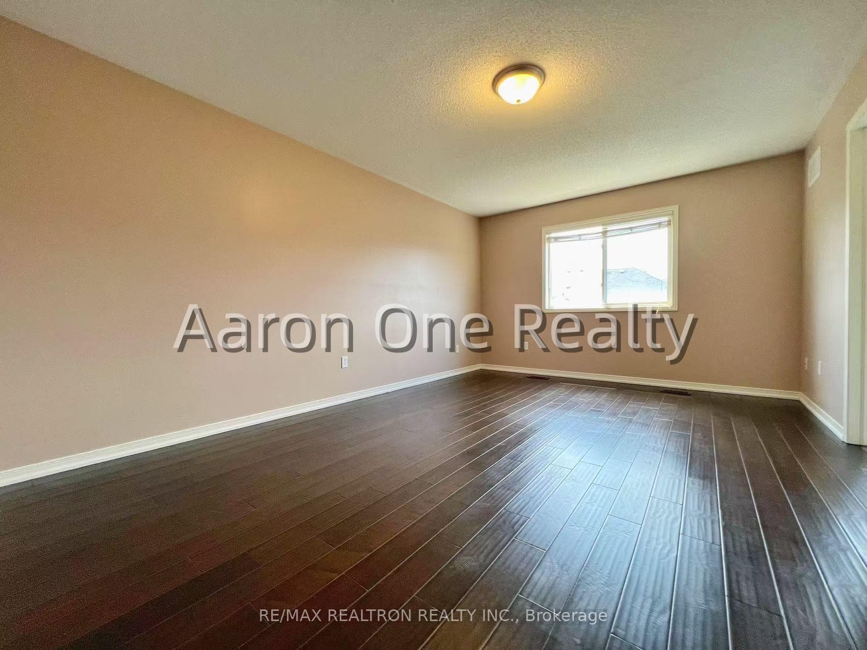 296 Lauderdale Drive photo 18