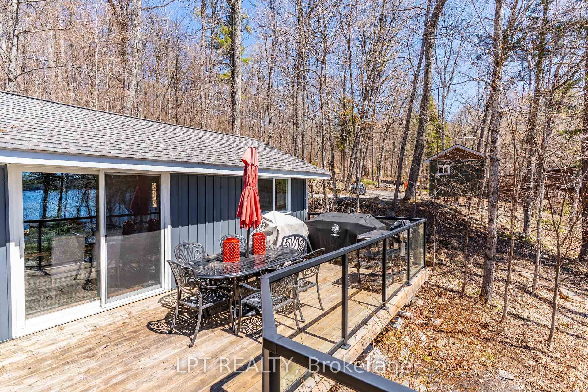 1369 Hipkiss Drive photo 29
