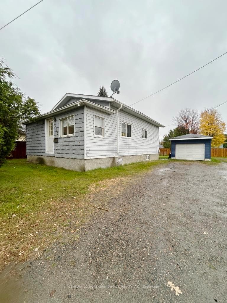 505 King's Highway photo 1