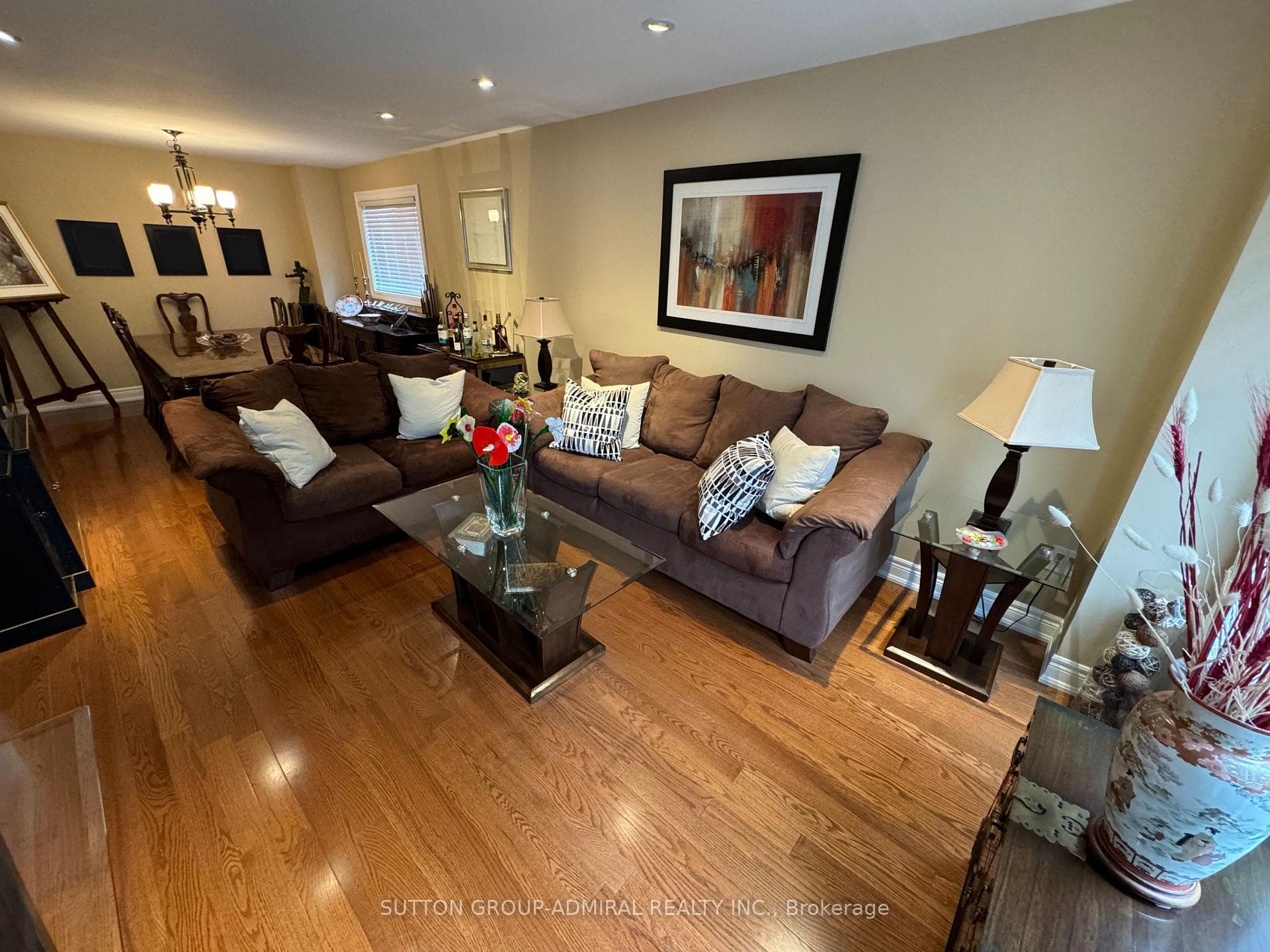 148 Mountbatten Road photo 4