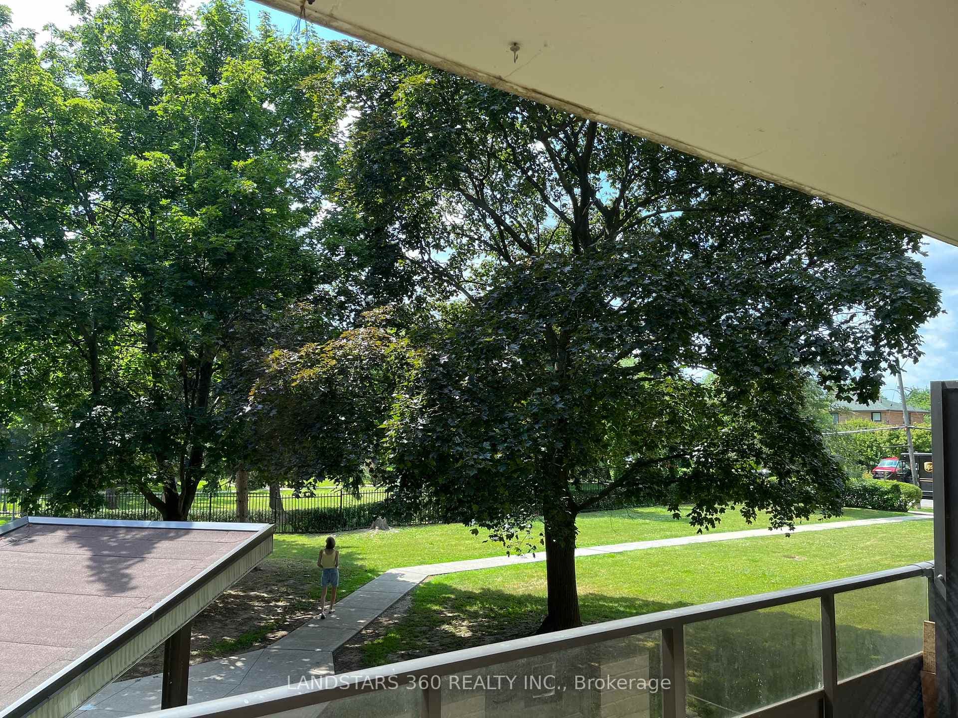 31 Paxtonia Boulevard Unit 107 photo 12