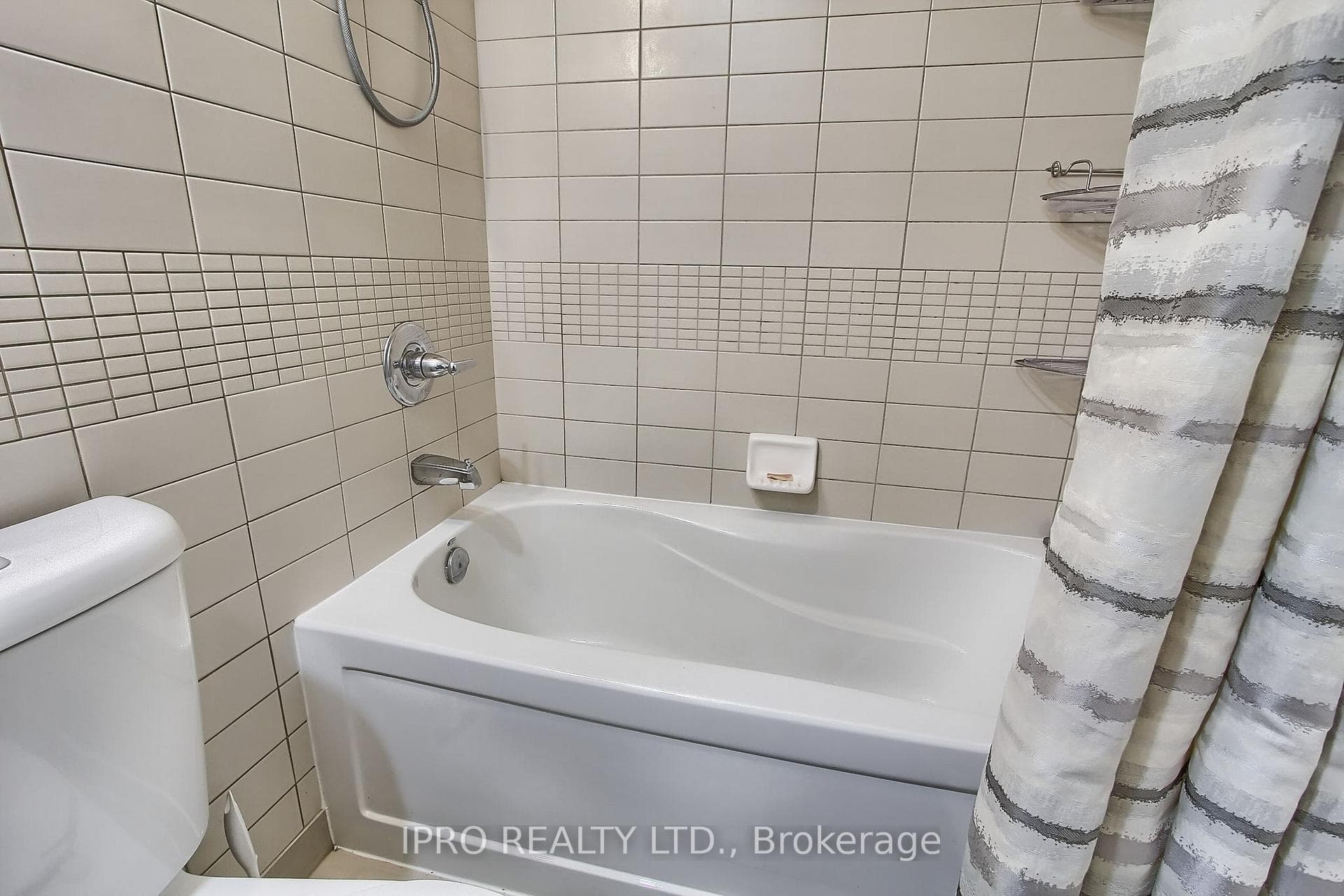 28 Linden Street Unit 1205 photo 14