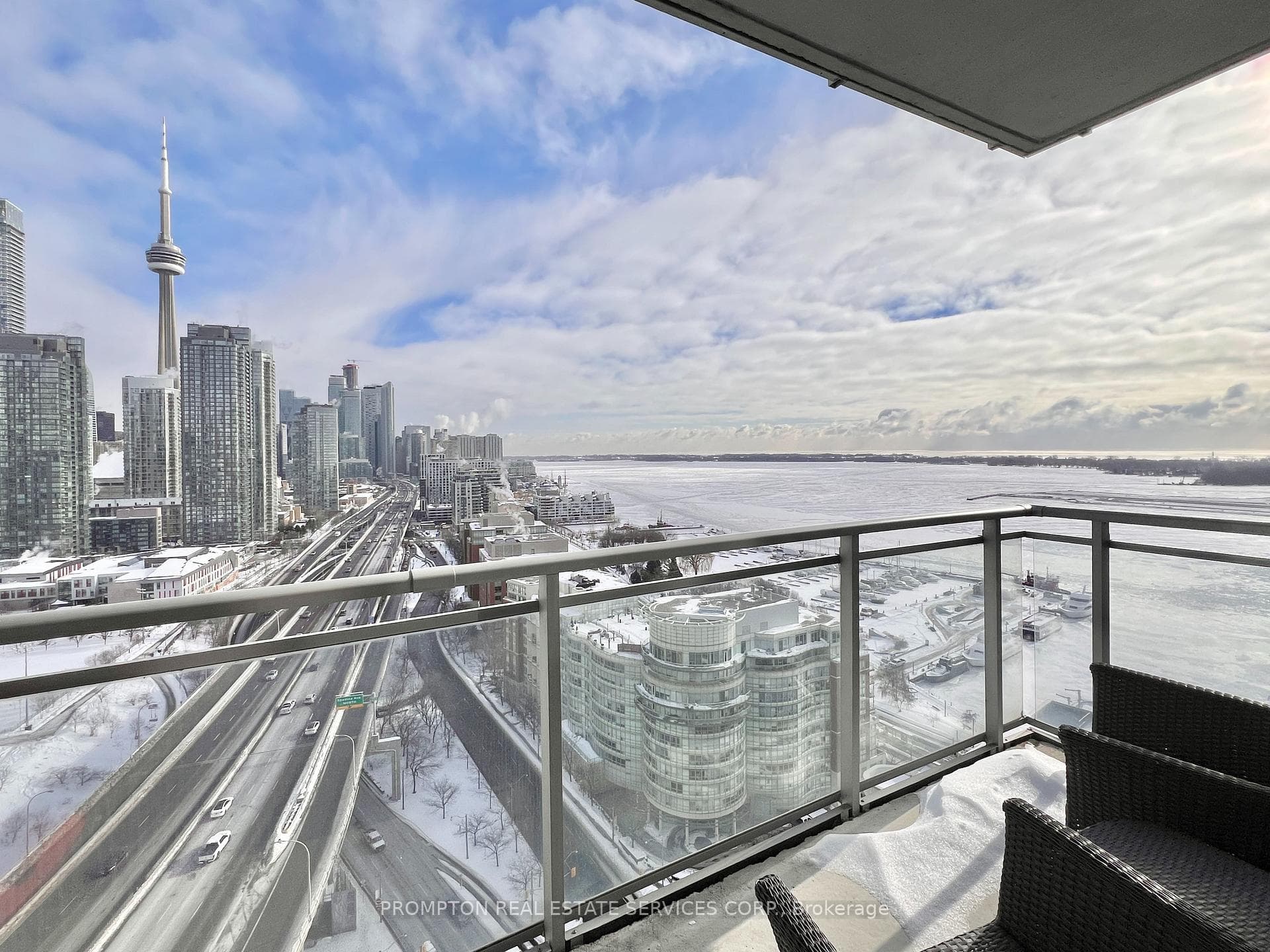 38 Dan Leckie Way Unit 2811 photo 7