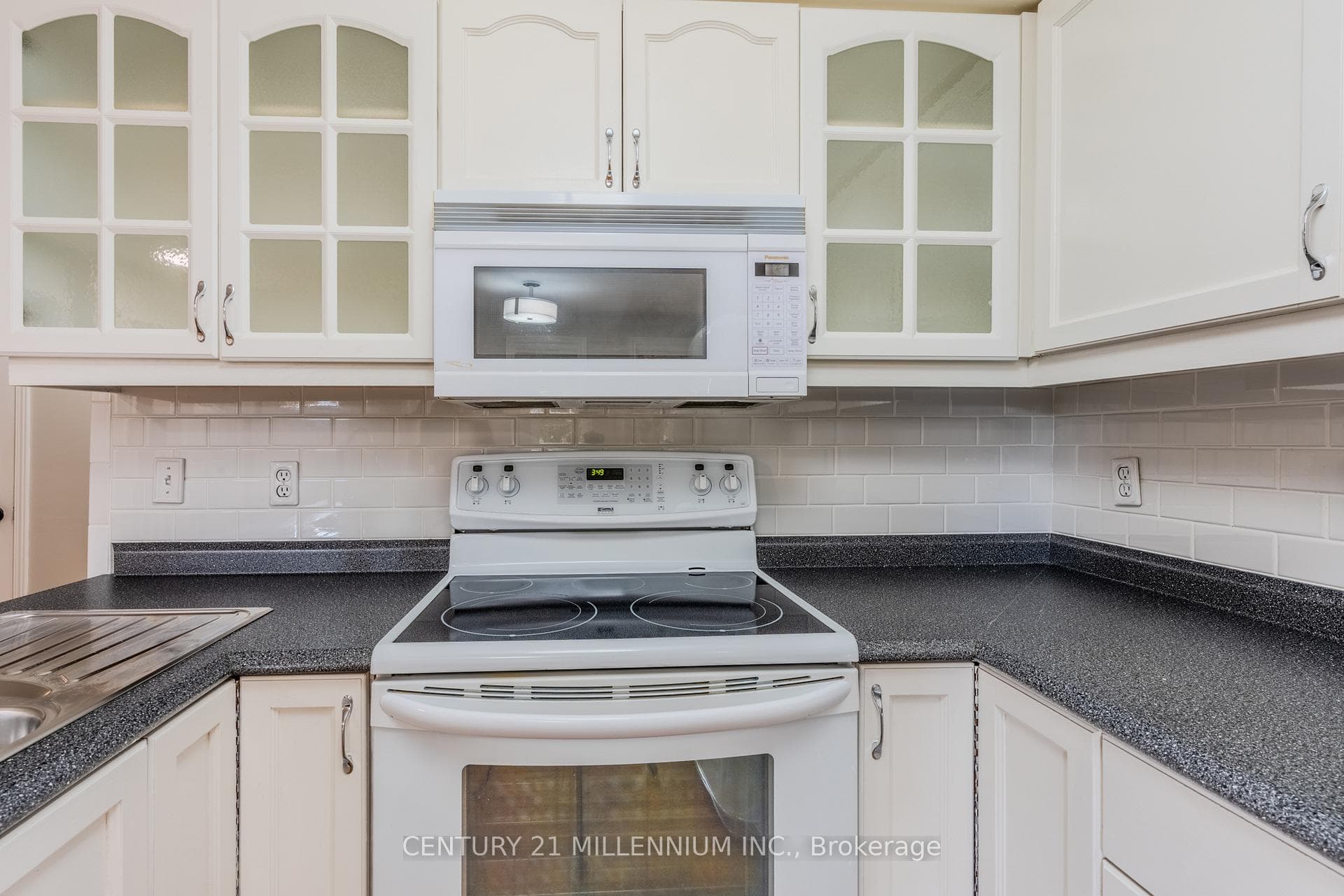 60 Ofield Road photo 12