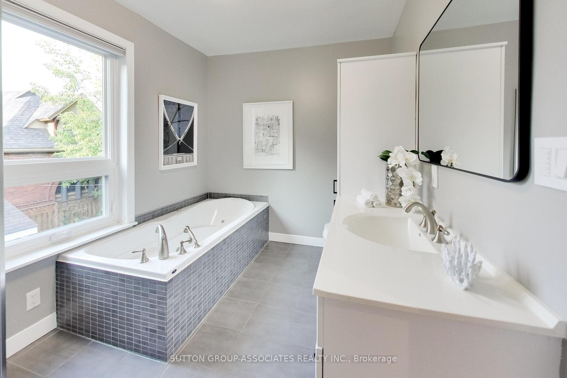 74 Shannon Street photo 11