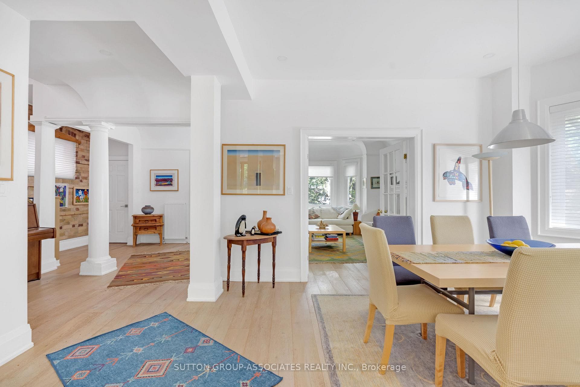 128 Walmer Road photo 5