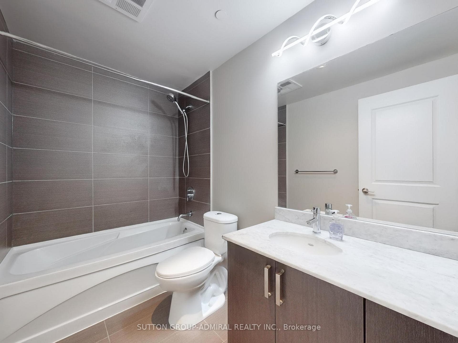 7608 yonge Street Unit 604 photo 30