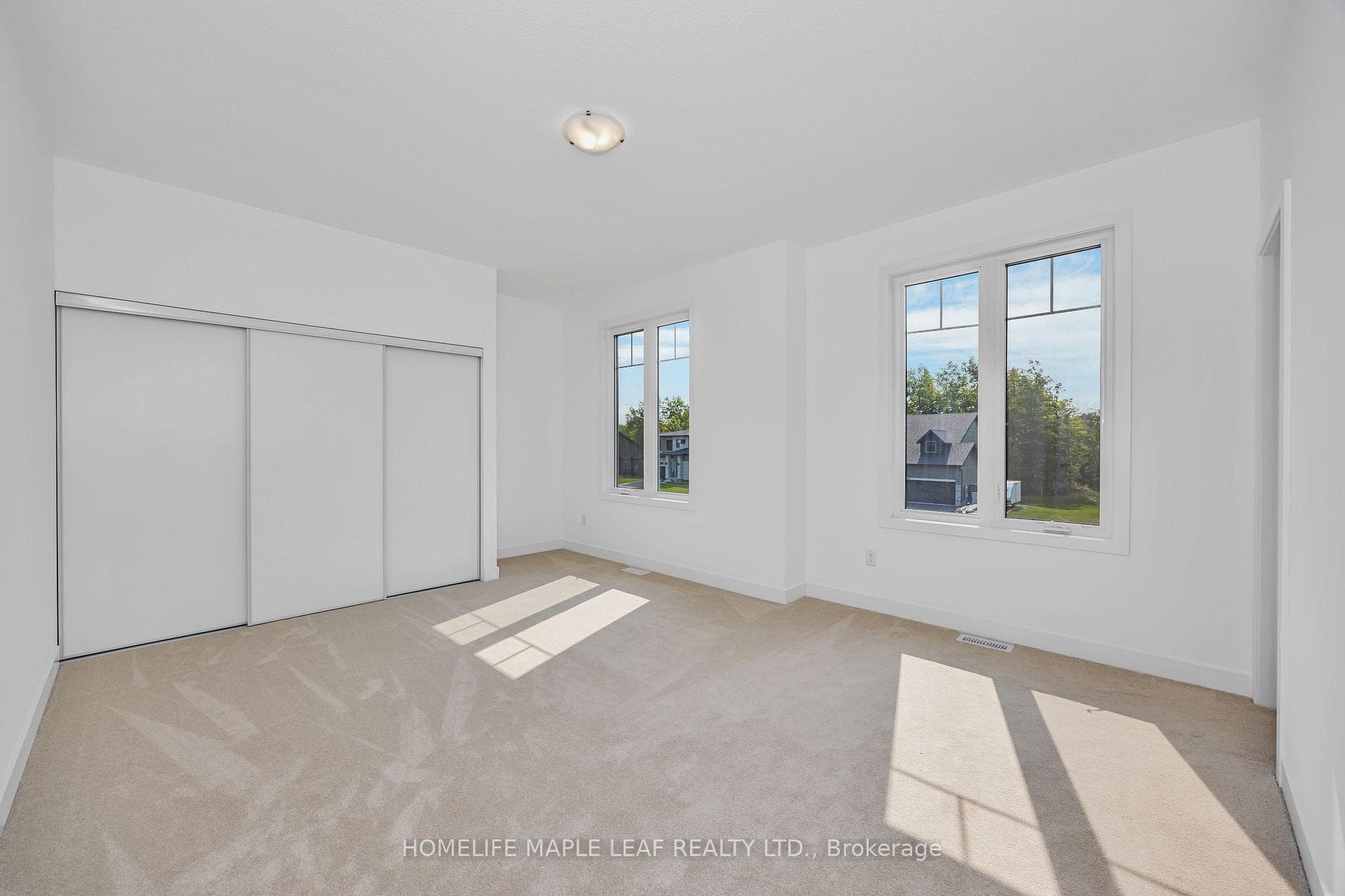 264 Antler Court photo 13