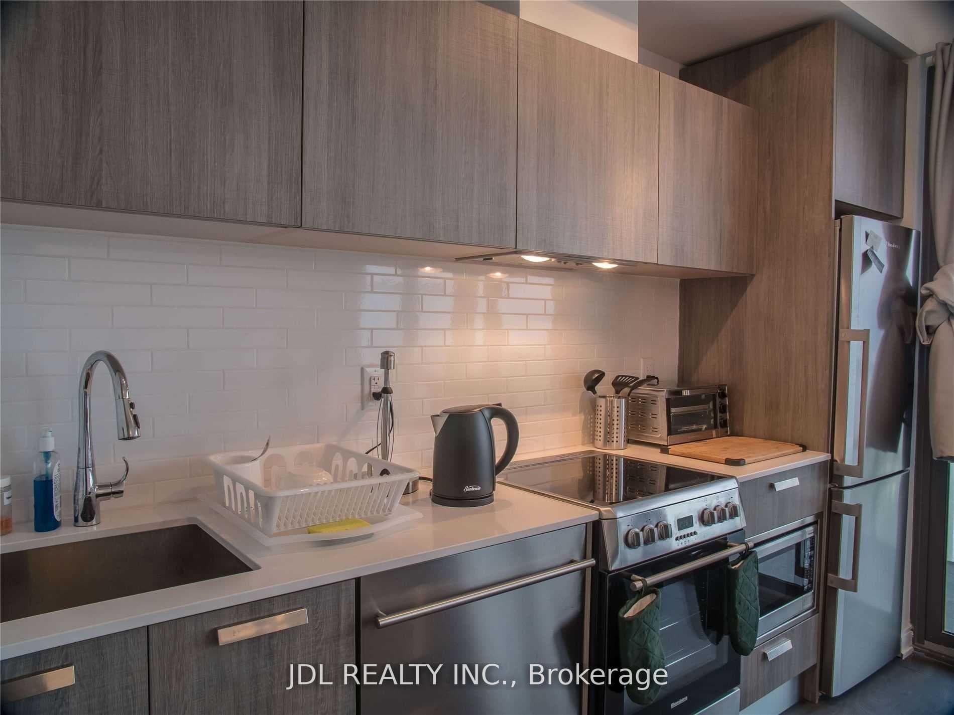 50 Charles Street Unit 3002 photo 3