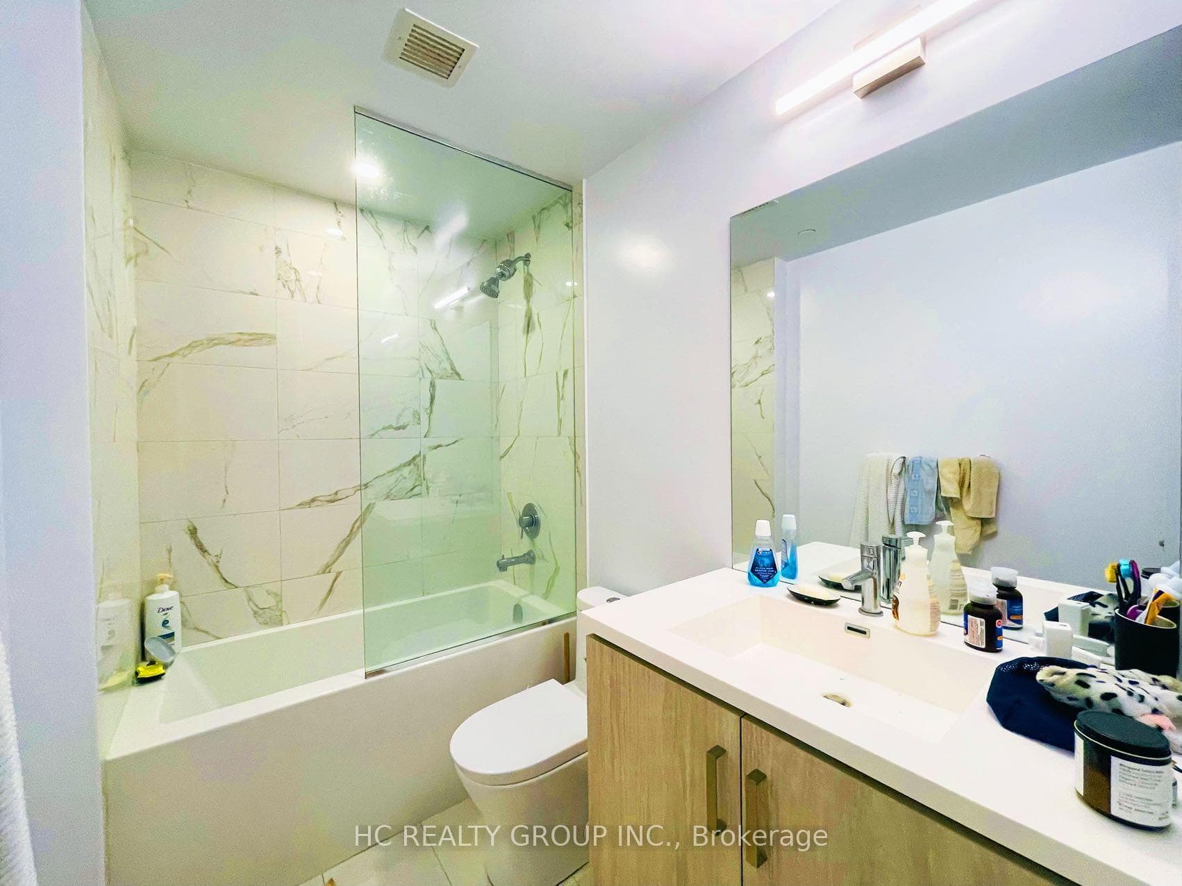 38 Honeycrisp Crescent Unit 1711 photo 9