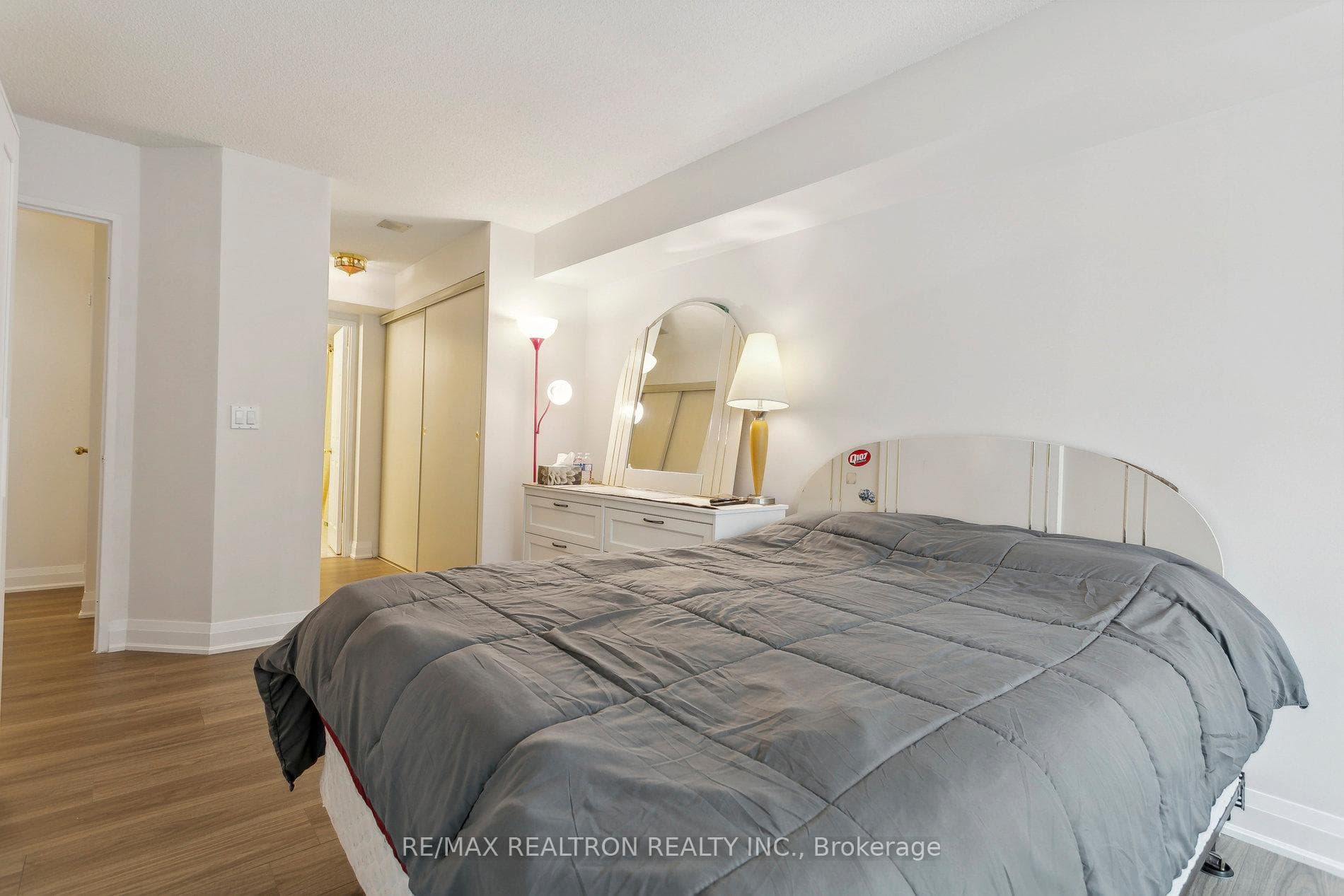 325 Webb Drive Unit 207 photo 17