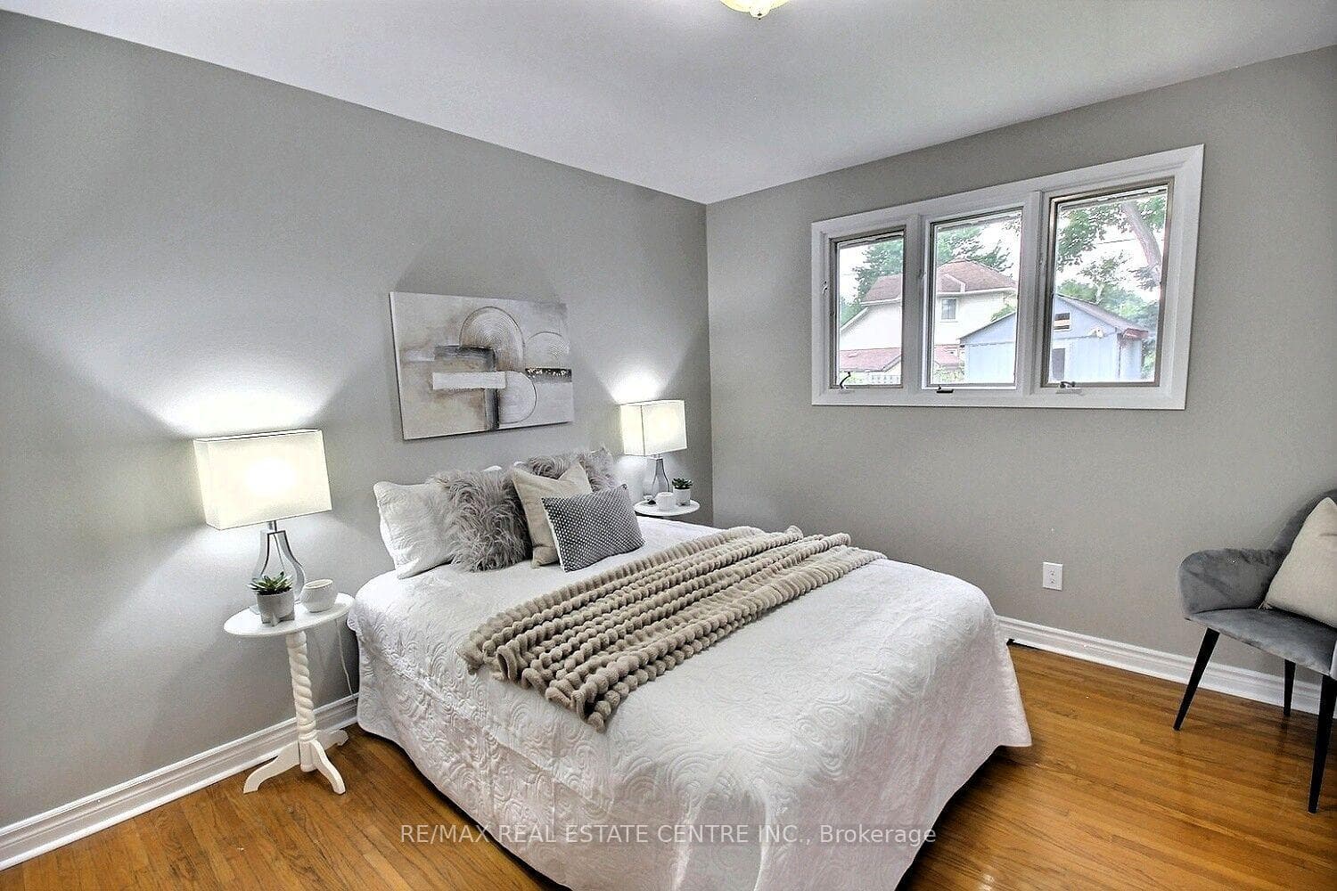 485 Broadway Street photo 7