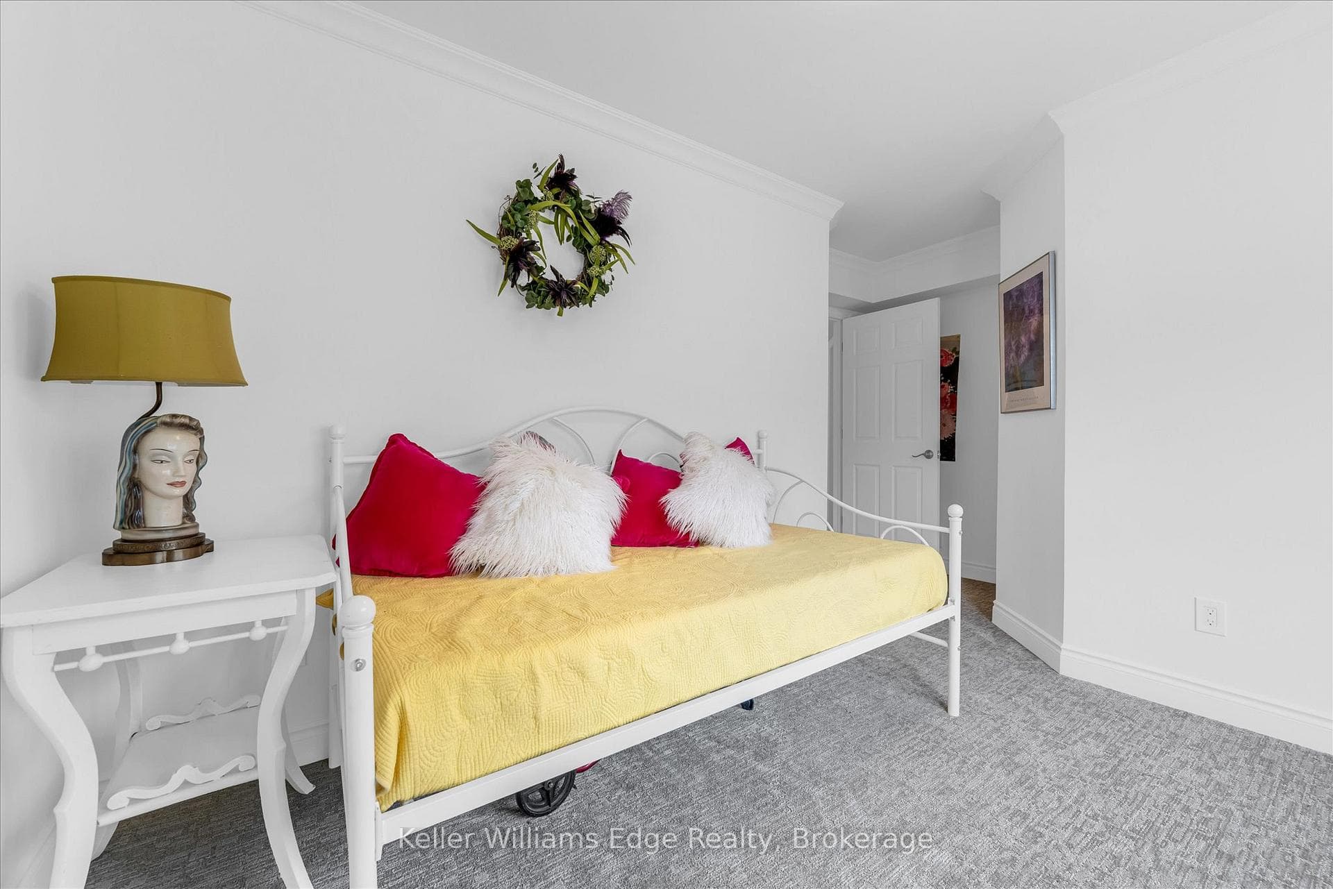 2010 Cleaver Avenue Unit 112 photo 18
