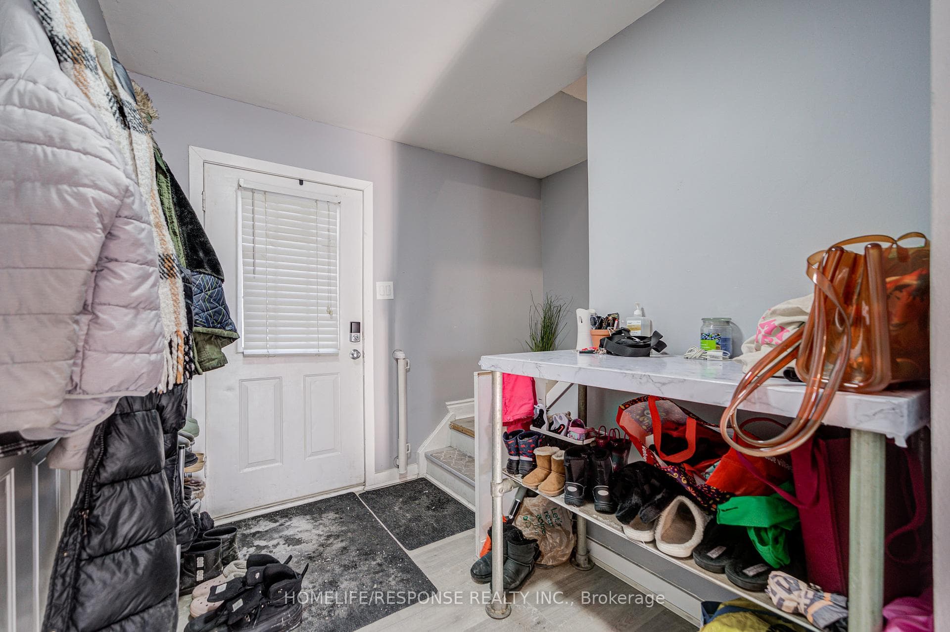 93 HANSEN Road Unit 7 photo 7