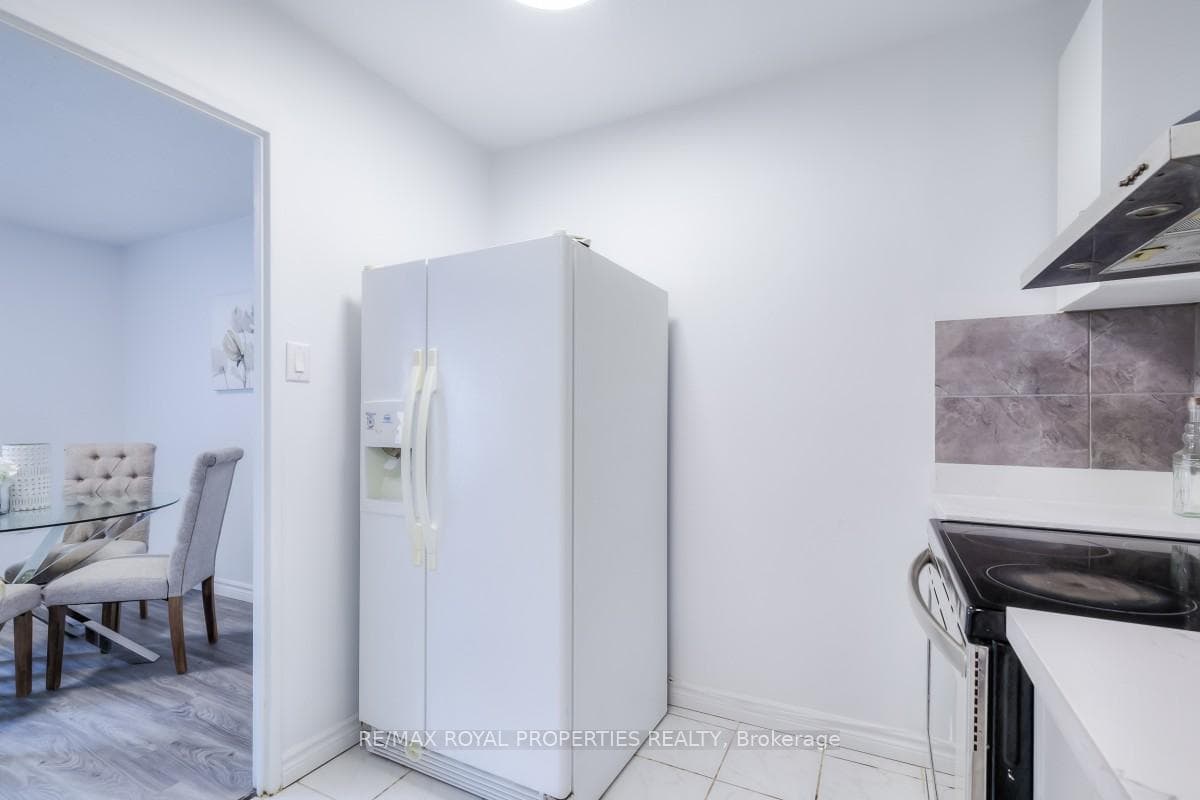 100 Mornelle Court Unit 1097 photo 28