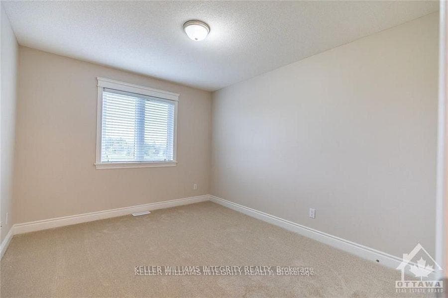 1037 Marconi Avenue photo 19