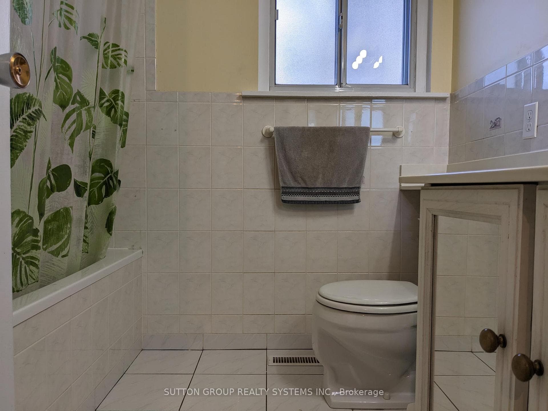 3065 Lenester Drive Unit 15 photo 21