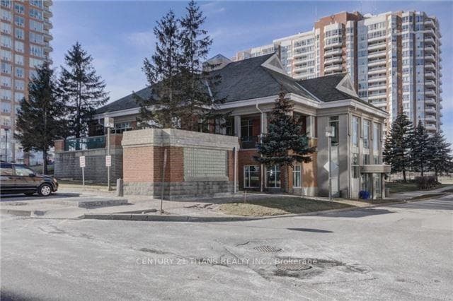 410 Mclevin Avenue Unit 303 photo 19