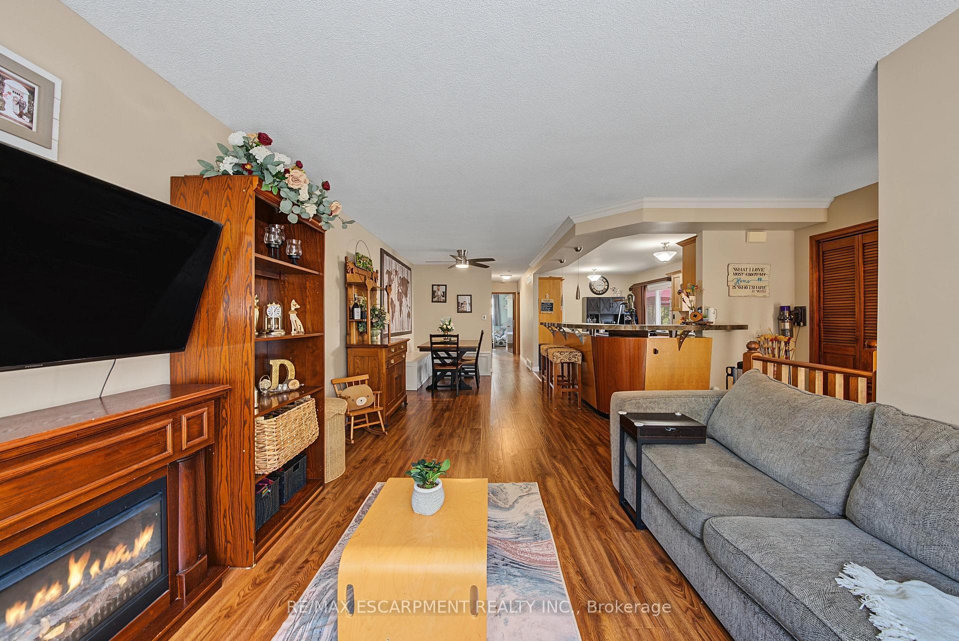 4917 Homestead Drive photo 7