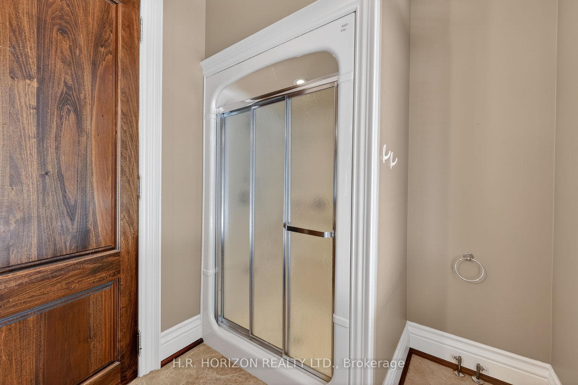 13045 Jane Street photo 36
