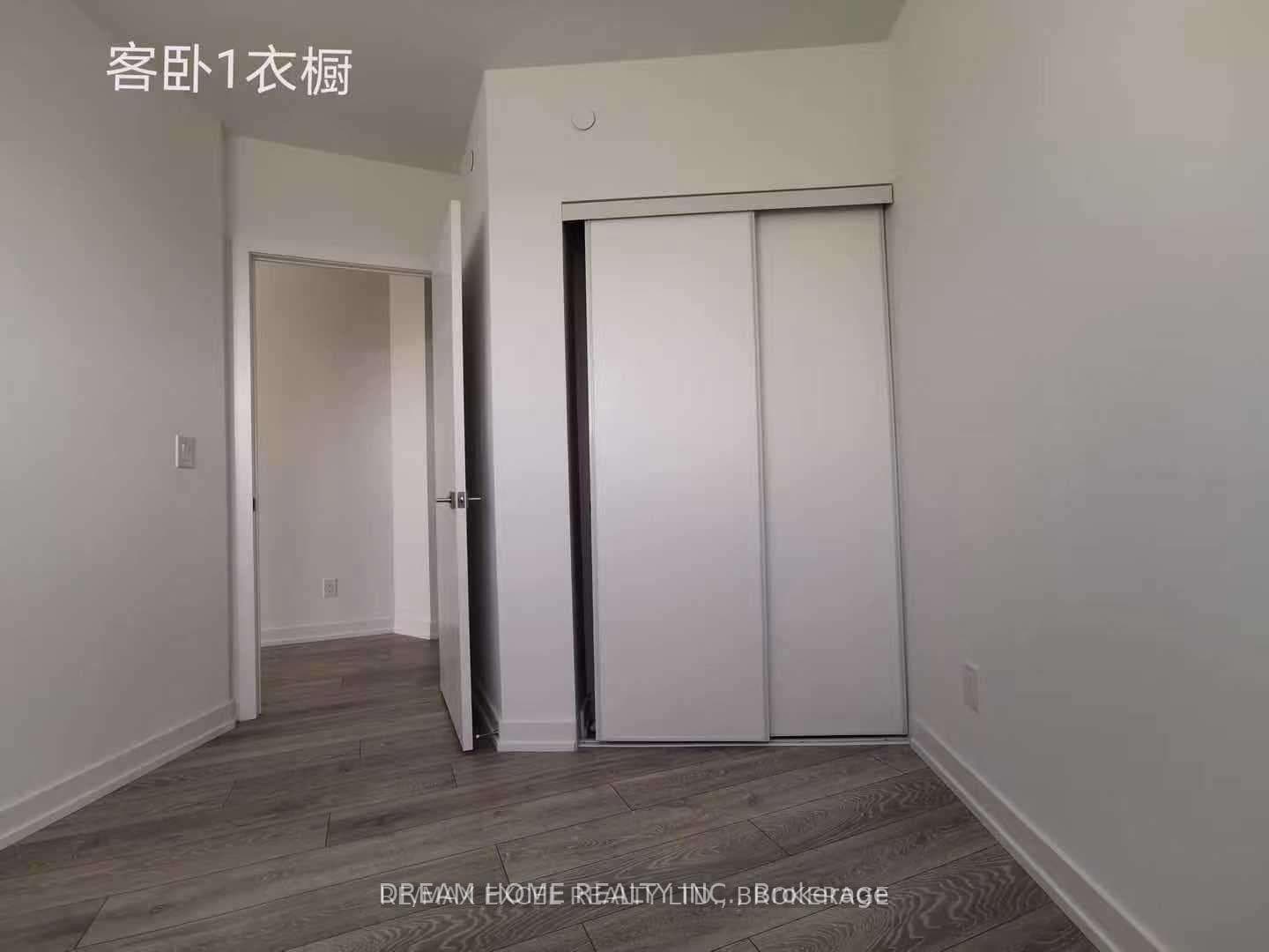 159 Wellesley Street Unit 608 photo 7