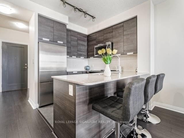 5025 Four Springs Avenue Unit 903 photo 9