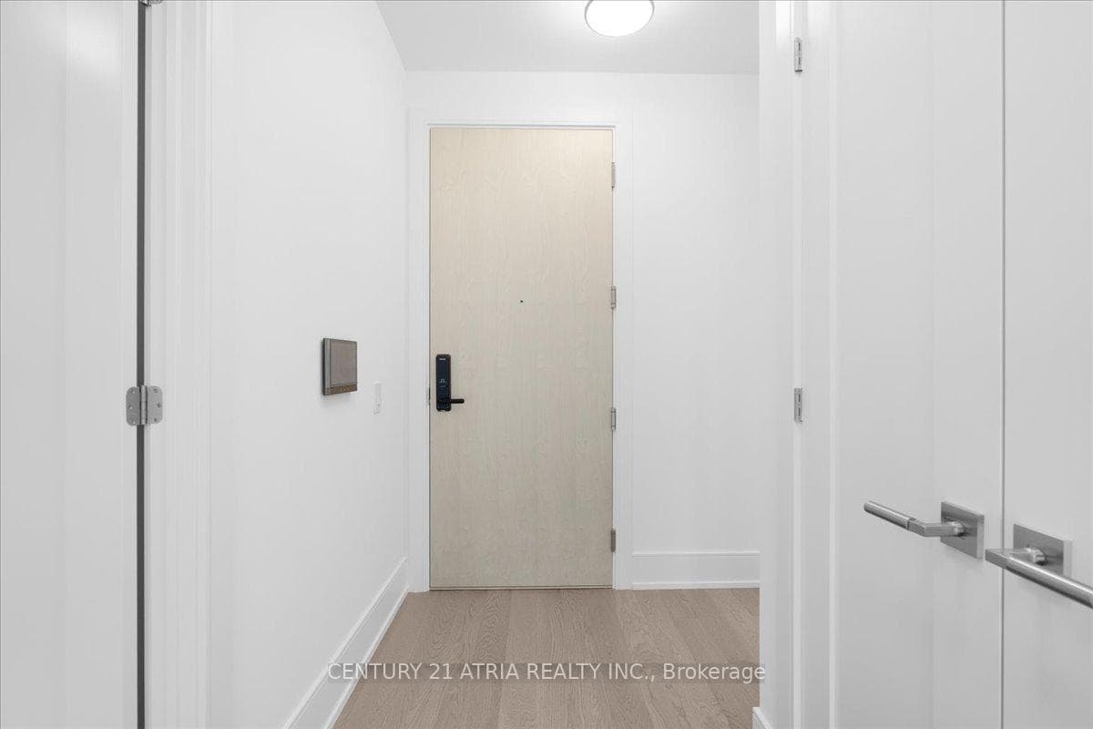 155 Merchants' Wharf N/A Unit 1026 photo 7