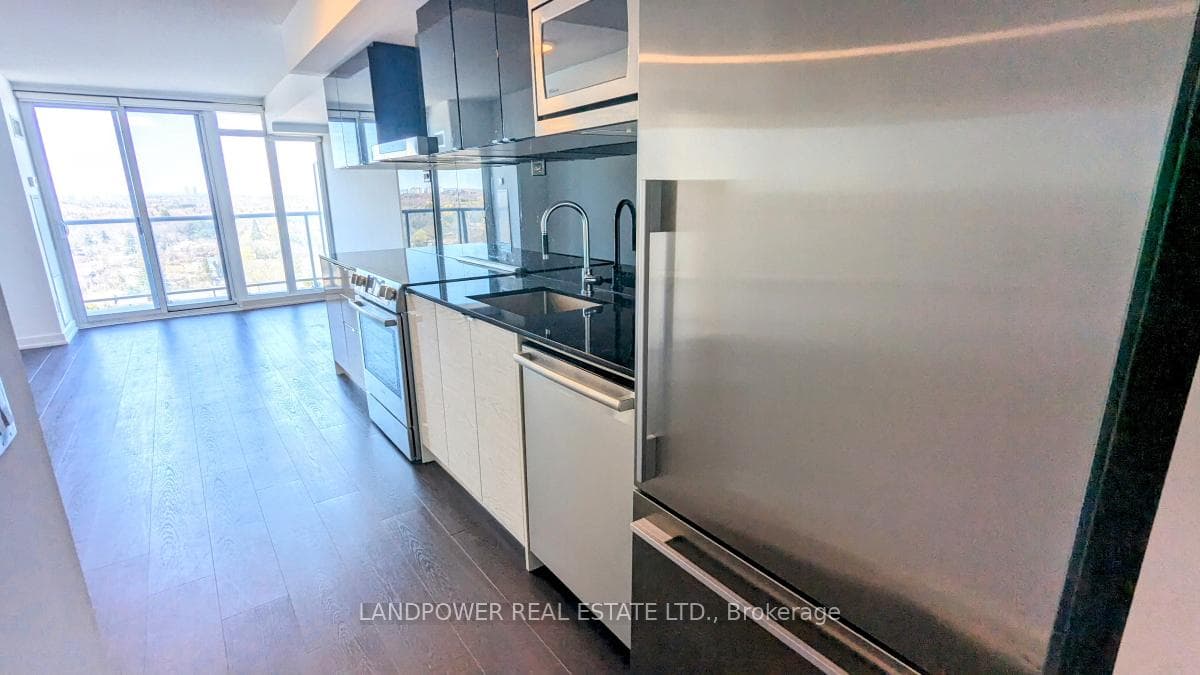 72 Esther Shiner Boulevard Unit 1811 photo 3