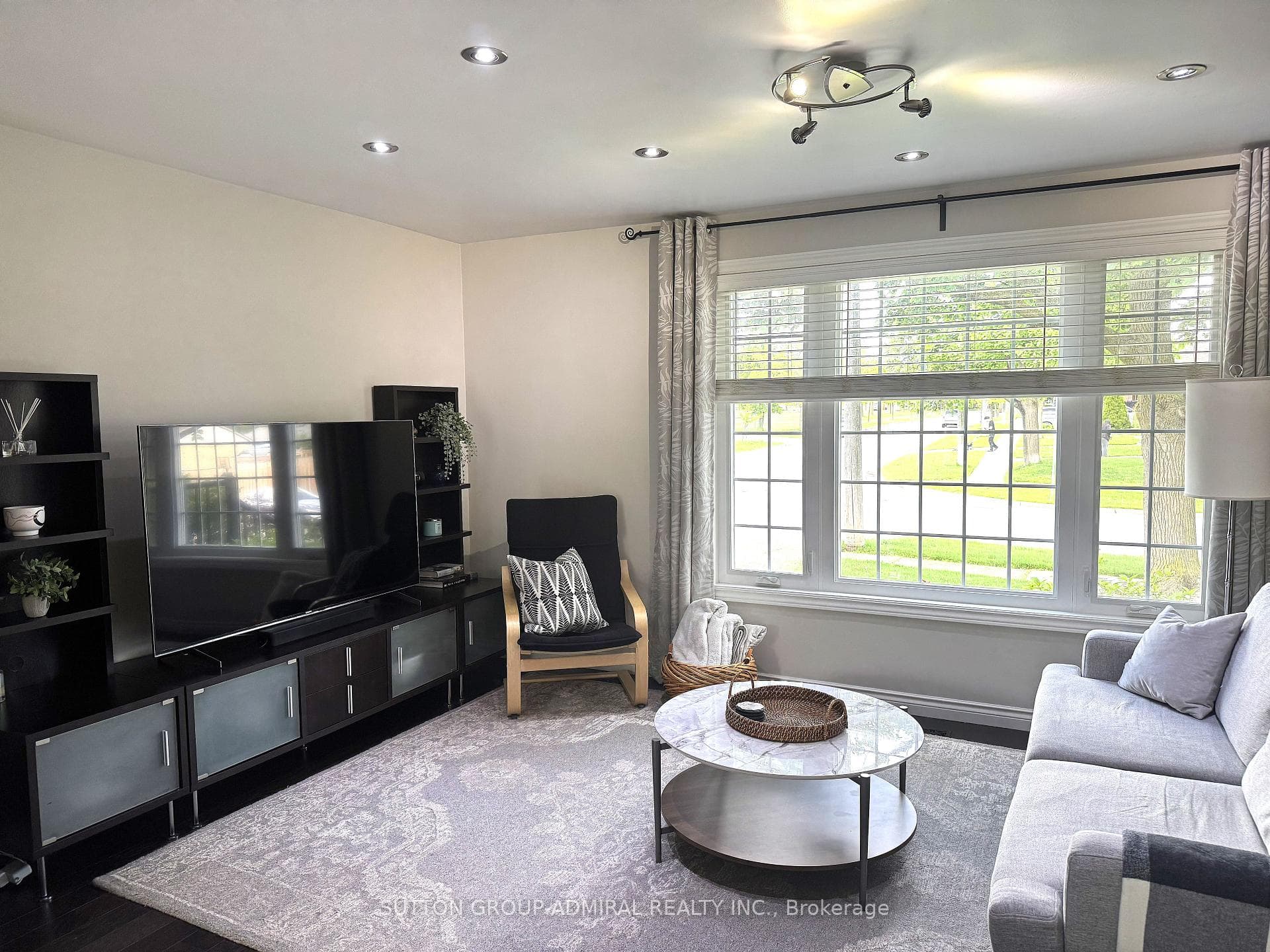 35 Coppermill Drive photo 17