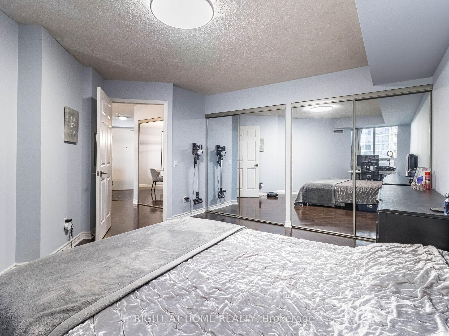 35 Kingsbridge Garden Circle Unit 701 photo 28