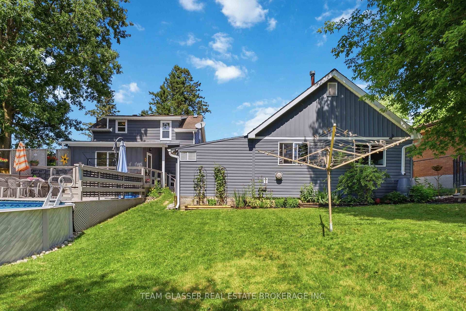 27 DENGATE Crescent photo 32