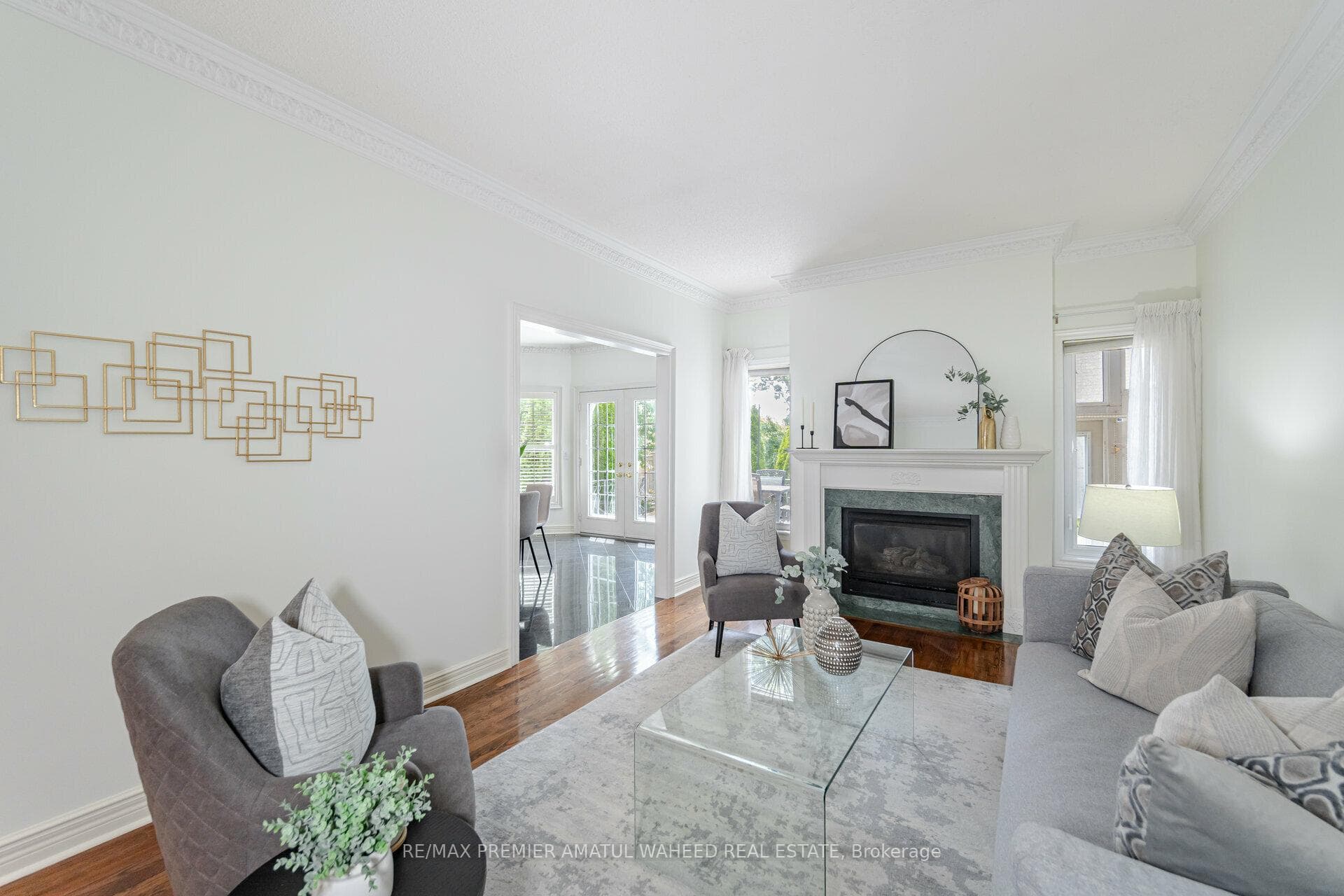2 Polo Crescent photo 14