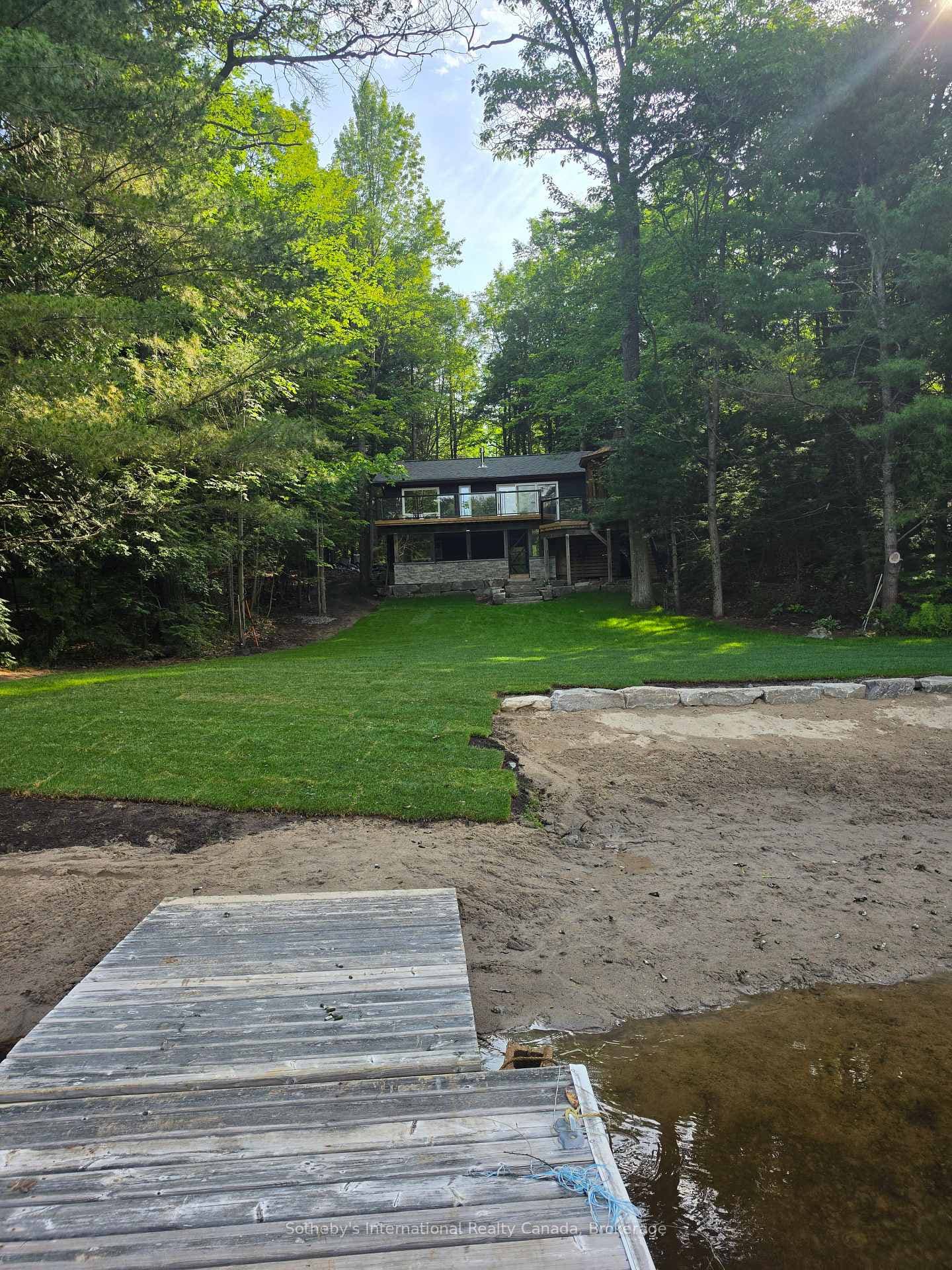 1023 Strachan Point Road photo 2