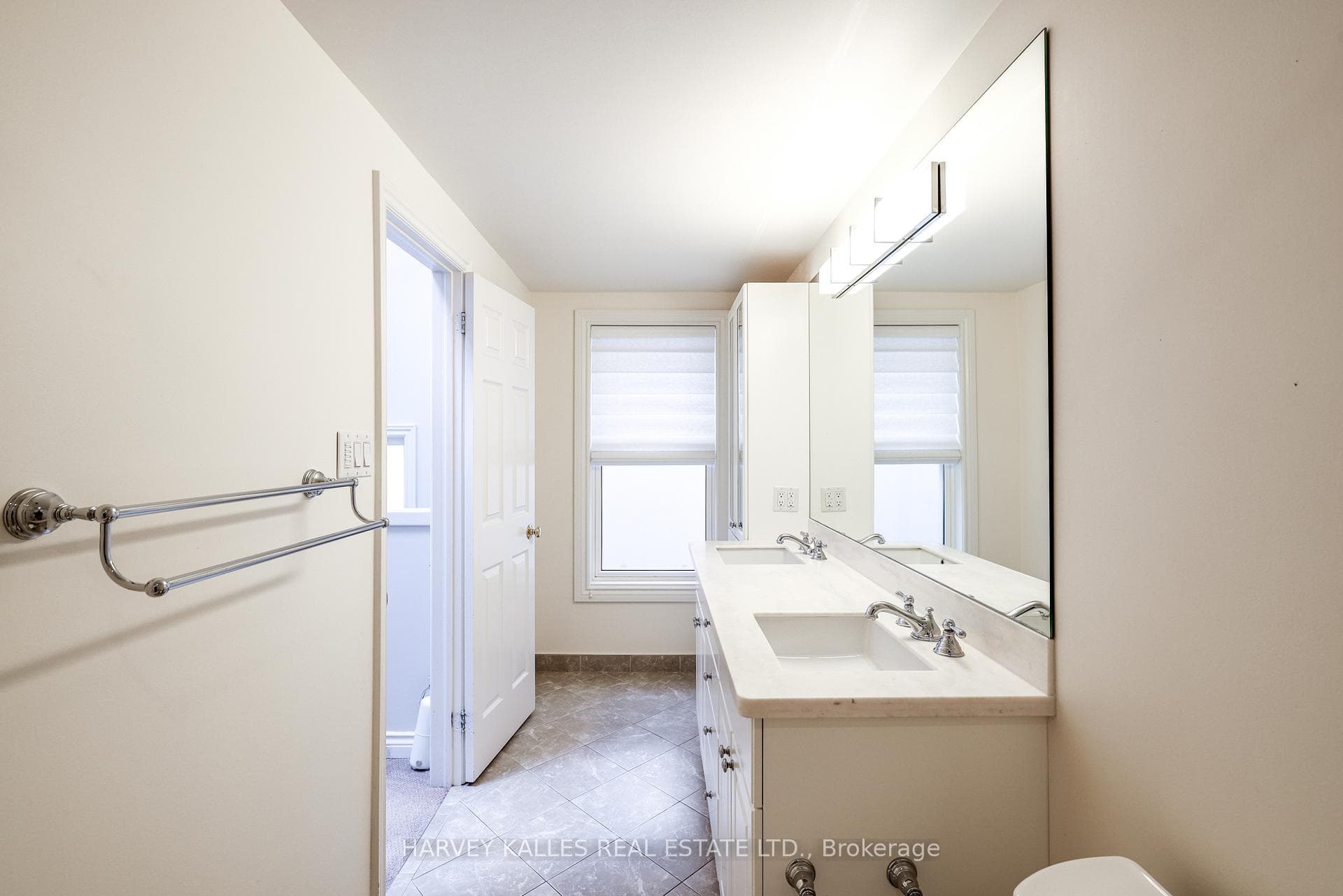 45A Castlefield Avenue photo 28