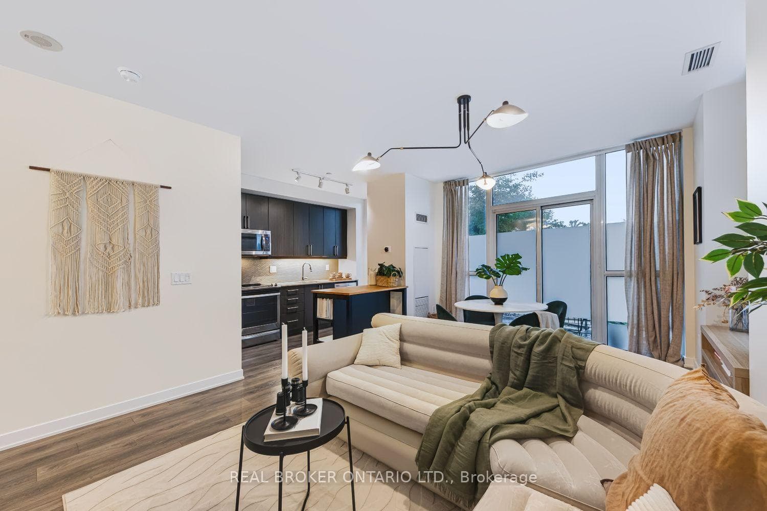 4633 Glen Erin Drive Unit 108 photo 6