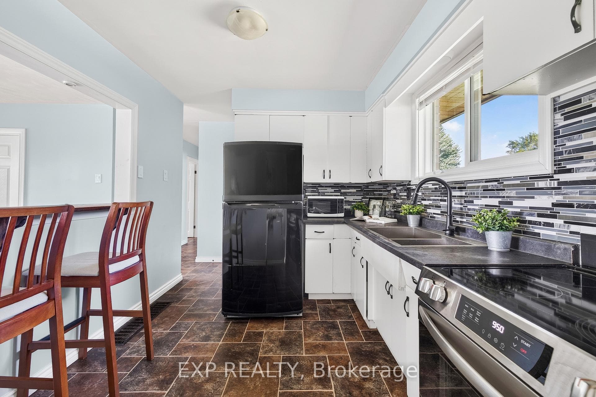 261 King Street photo 15