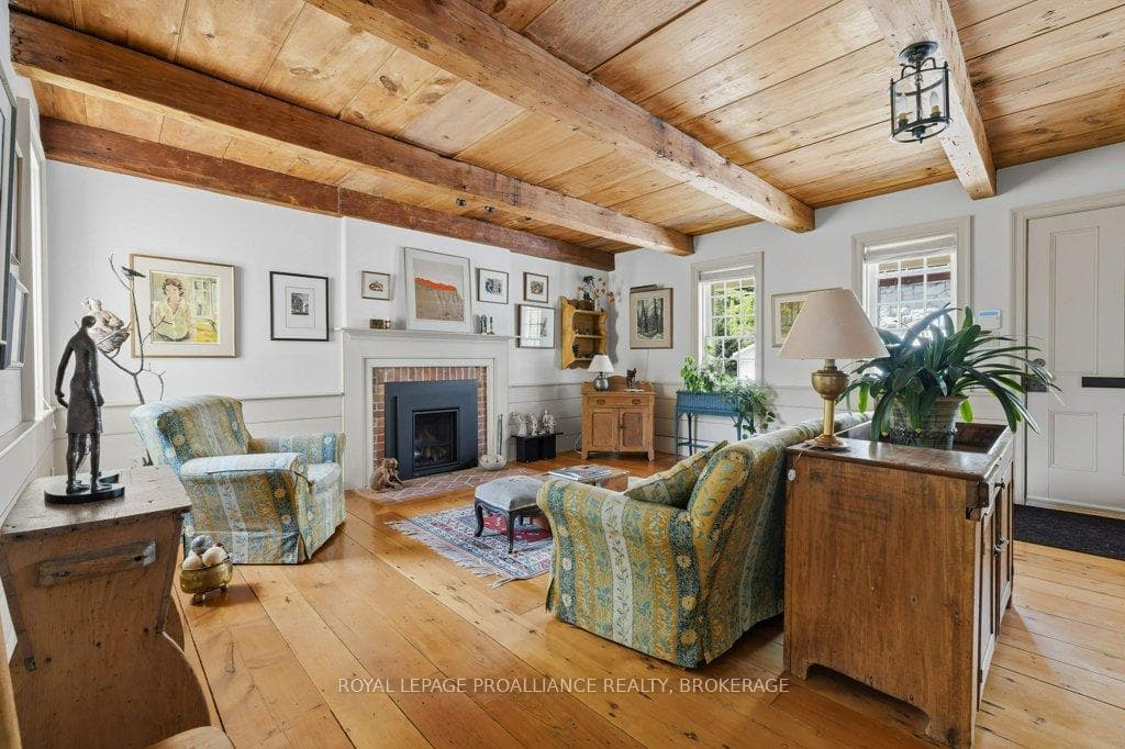 10 Drummond Street photo 7