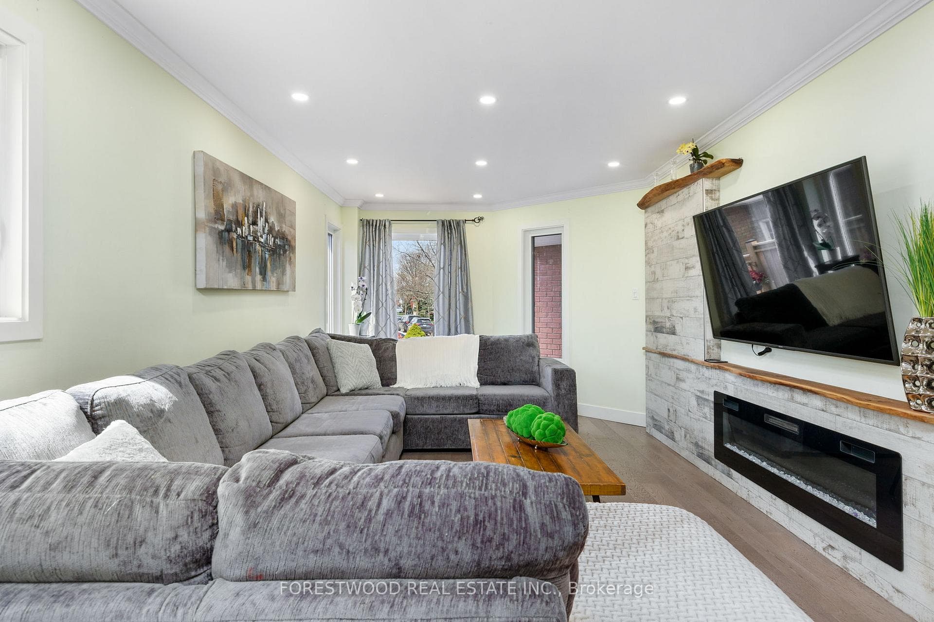 3533 Nutcracker Drive photo 11